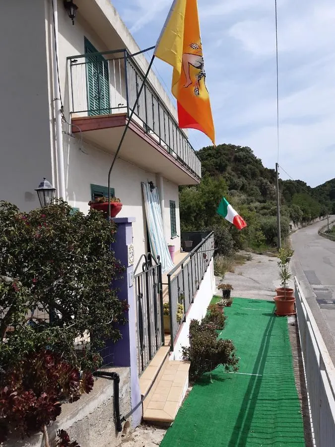Bed & Breakfast B&B Gàttina Naso