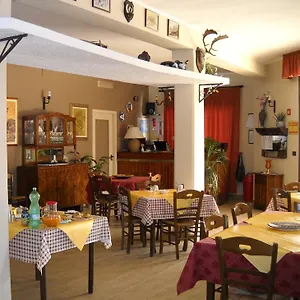 La Regina Di Adrano Bed & Breakfast