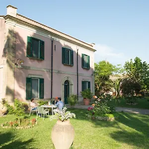 Ai Cipressi Bed & Breakfast